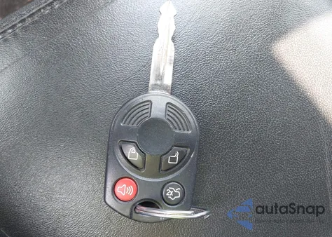 2010 Ford Escape Xlt from USA, damaged, VIN 1FMCU9D78AKA34458